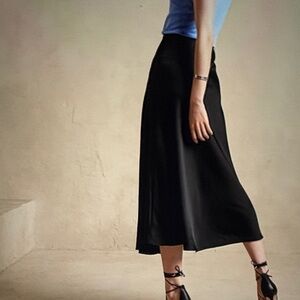 Banana Republic Midi Slip Skirt Size 12 Tall